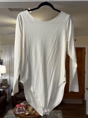 Old Navy White Long-Sleeve Scoop Neck Bodysuit